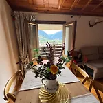 Stelvio House -wonderful View Slope Front Апартаменты