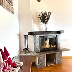 Апартаменты Stelvio House -wonderful View Slope Front