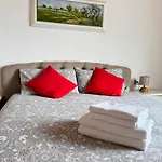 Апартаменты Stelvio House -wonderful View Slope Front