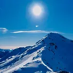 Апартаменты Stelvio House -wonderful View Slope Front Бормио